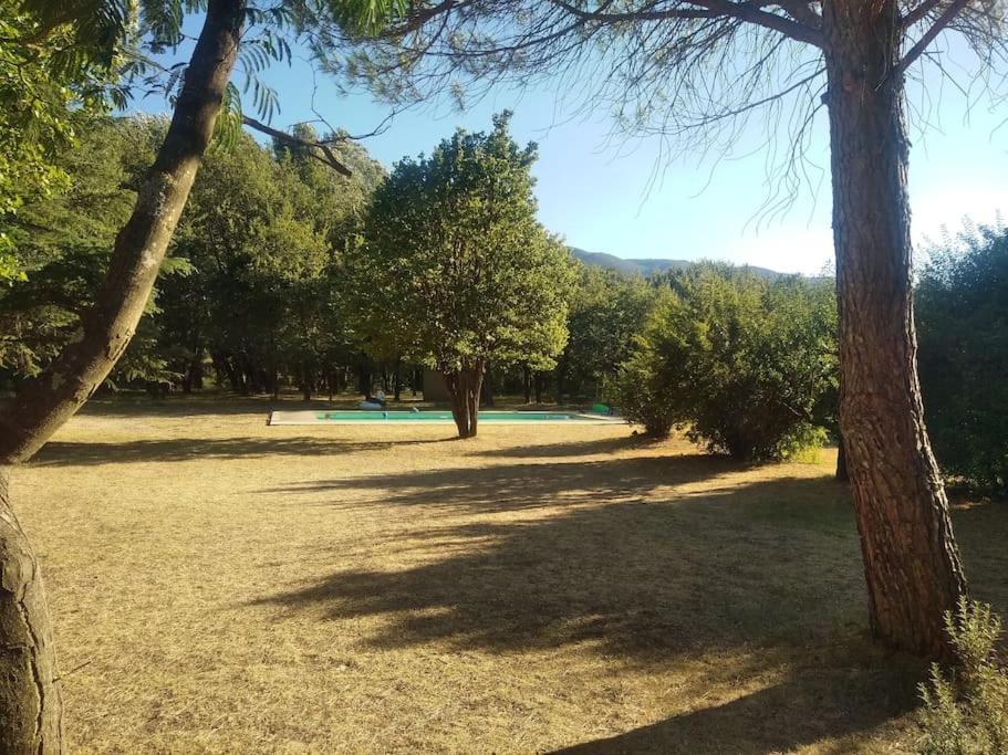 Saint-Martin-de-CastillonMaison Piscine Au Pied Du Luberon别墅 外观 照片